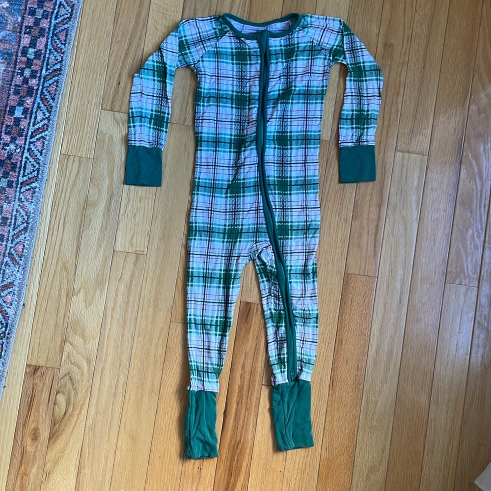 Little sleepies Noel plaid zippy